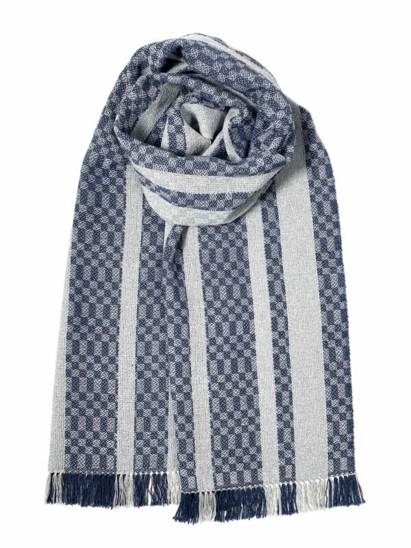 Bufanda de algodón denim reciclado Ana y Francis Tejedores