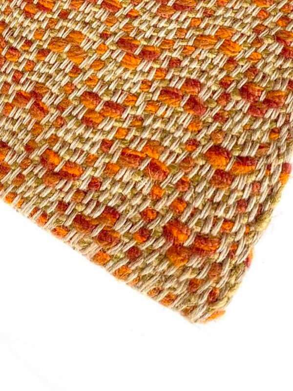 Alfombra de lana y algodón tejida a mano en telar